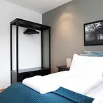 V54 Harbour Apartments