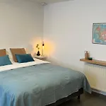 Reykjavik City Center - Privat Studio Apartment