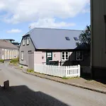 Reykjavik Treasure B&B