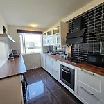 Apartment Near Reykjavik\'S Heart