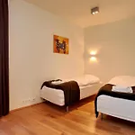Alfred\'S Apartments