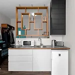 Reykjavik Downtown Chic Studio