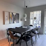 New Modern Apartment