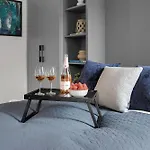 B18 Apartments