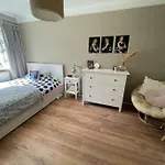 Cozy Family Apartment Near Downtown Reykjavik