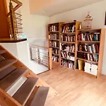 Reykjavik Peace Center Guesthouse