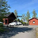 Cozy Detached Studio