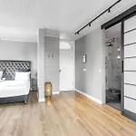 Heart Of Reykjavik - Luxury Apartments