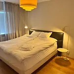 Kims Apartment - Main Shopping Street