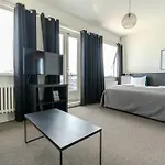 Mani Apartments