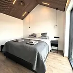 Day Dream Aurora Lodges