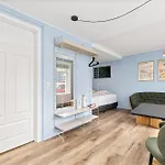 Central Studio Apartment