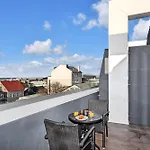Alva Apartments