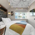 Oddsson Downtown Hotel