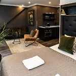 Vintage Apartment Hotel
