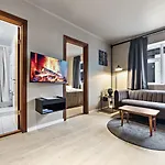 Grettir Apartments