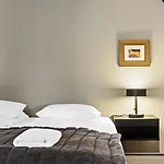 Grettir Apartments