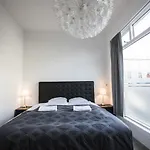 G-Unit Apartment
