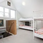 101 Hostel