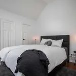 120sqm 2 bedroom, 2 bathroom Apartamento in Centro da Cidade Reykjavik