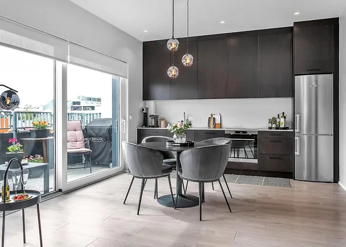 Penthouse In Central Reykjavik - Amazing View