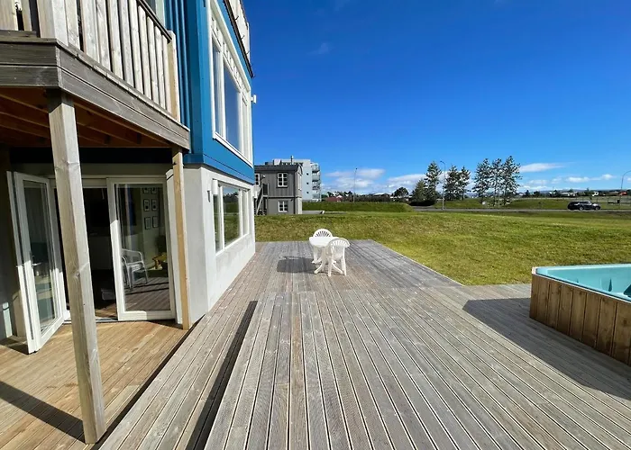 Cozy And Centrally Located Apartment In Reykjavik
