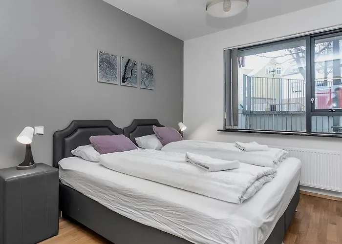 Sunny Apartment - By The Sea In City Center