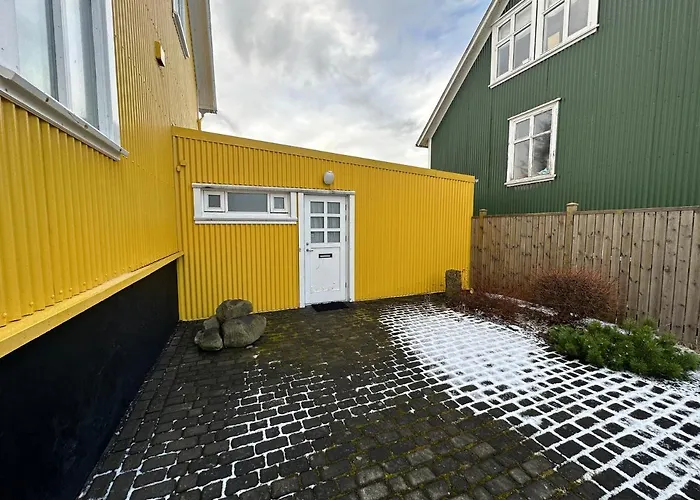 An Elegant Studio Apartment In Reykjavik - Great Location
