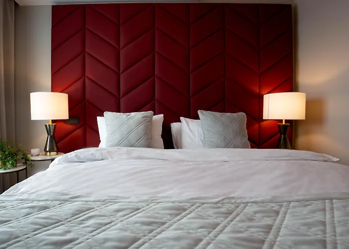 Midtown Hotel