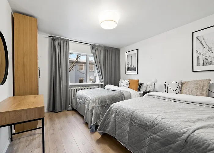 Cozy And Central Apartment