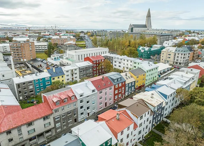 Charming Cottage In Downtown Reykjavik - Birta Rentals