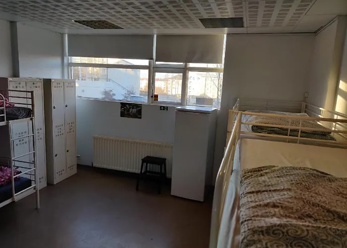 SM Hostel