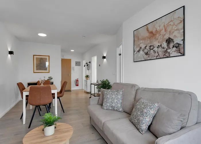 Lovely 1 Bedroom Apartment - Perfect Panorama View