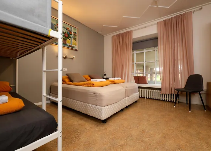 Hostel B47