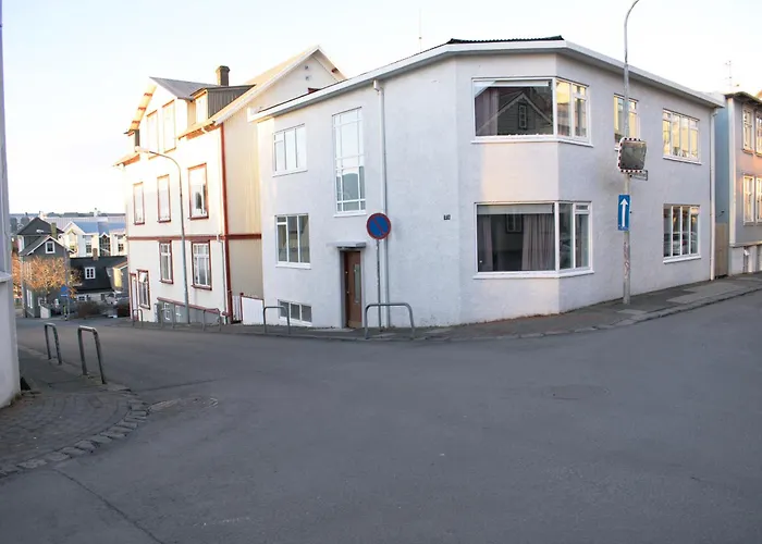 Reykjavik Rainbow Guesthouse