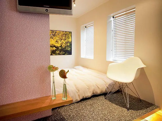 Home Luxury Apartments
