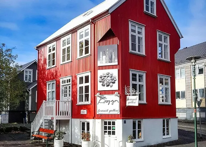 House Of The Snowbird