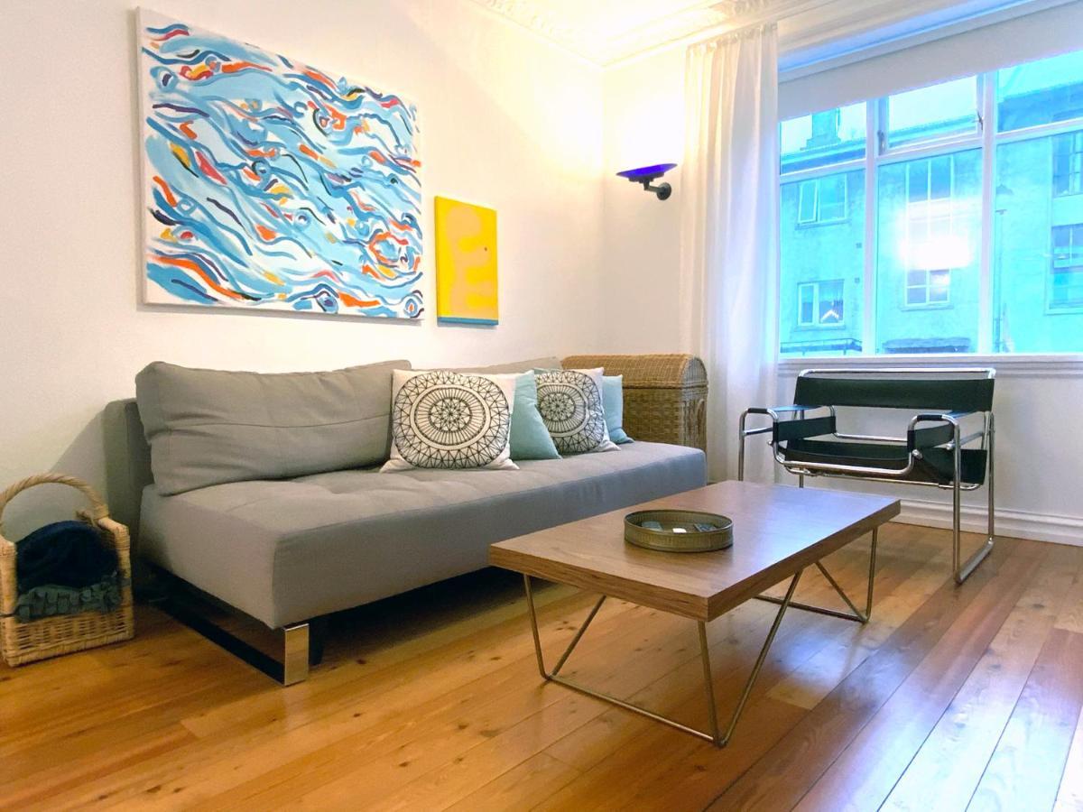 Nest Apartment *