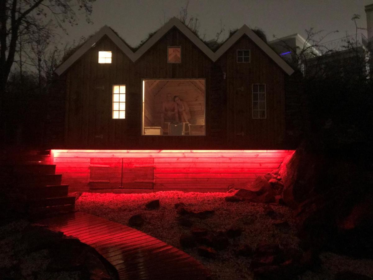 Iceland Sjf Villa, Hot Tub & Outdoor Sauna Amazing Mountains And View Over *