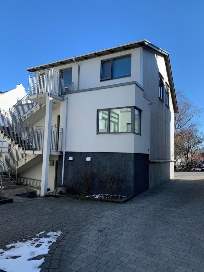 Mengi Apartment *