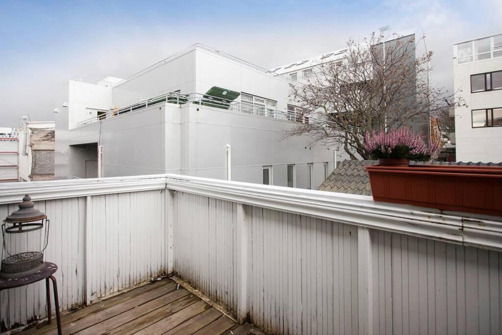 Cozy Two Storey House In Center Of Reykjavik