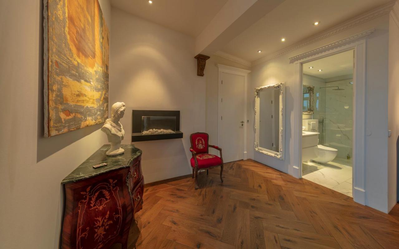 Iceland Sjf Villa, Hot Tub & Outdoor Sauna Amazing Mountains And View Over Villa Reykjavik