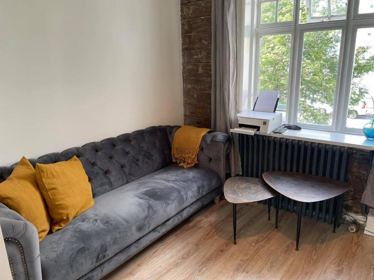 Cozy Two Storey House In Center Of Reykjavik *