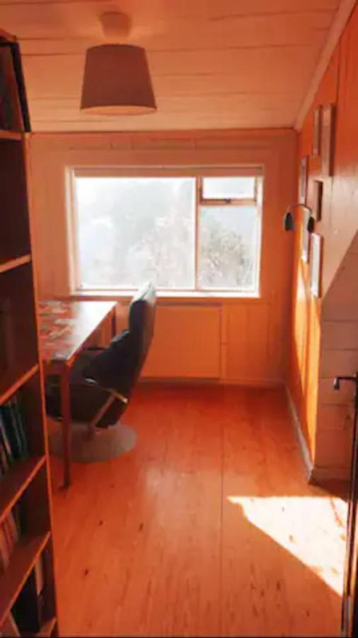 Apartment Central 4 Bedroom 3 Storey *