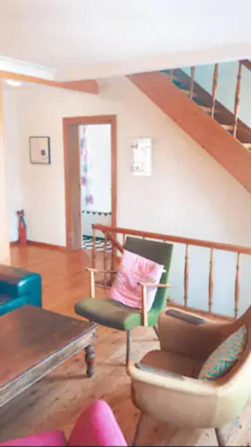 Central 4 Bedroom 3 Storey Apartment *
