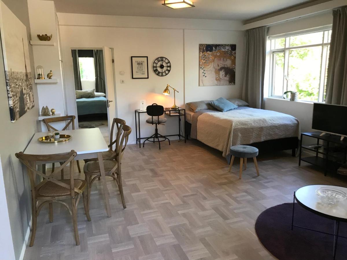 Casa Disa - A Boutique In City's Park And Botanical Garden In Laugardalur, Hot-spring-valley Appartement *