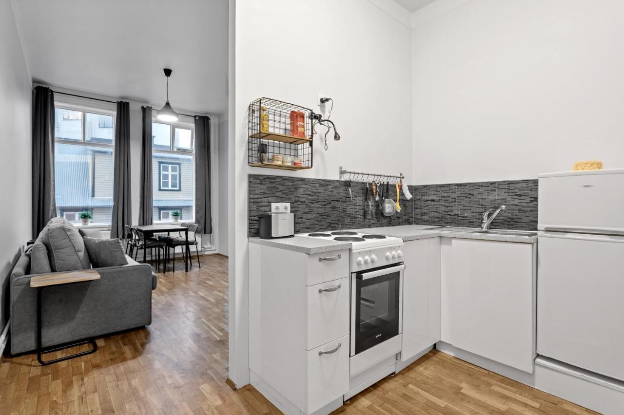 Sunny Central Apartment