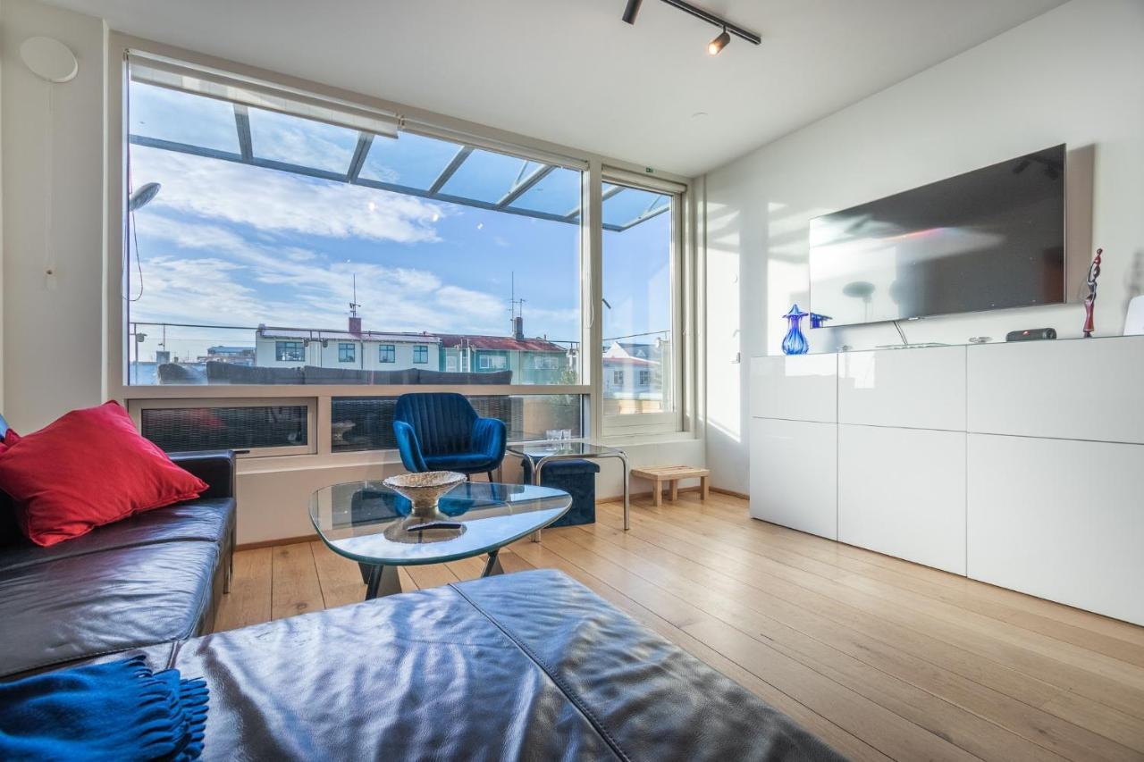 Sunny Downtown Apartment Reykjavik