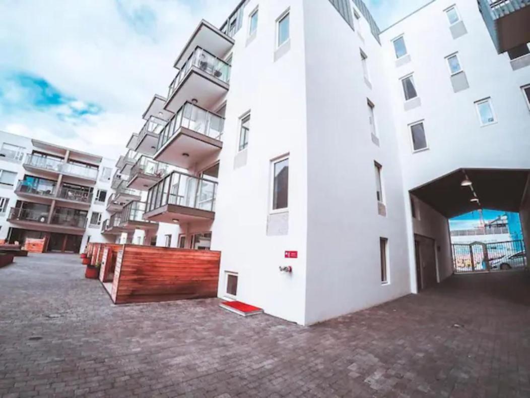 Apartment Luxury New In Downtown *