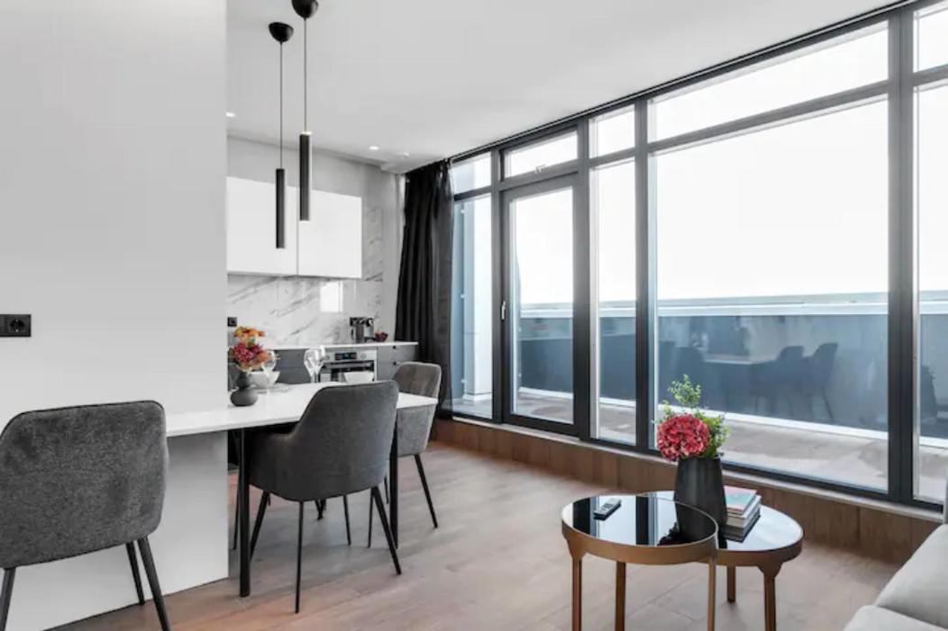 Alva Apartment *